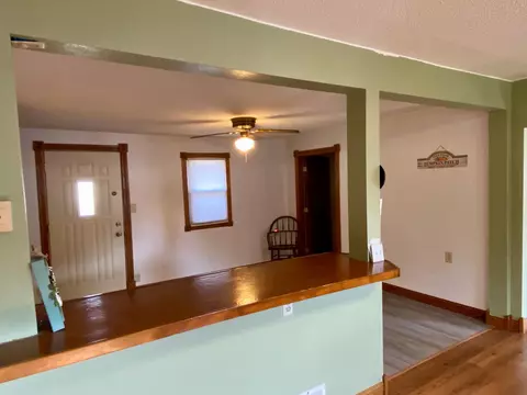 219 Lowell St E, Le Roy, MN 55951 photo 8