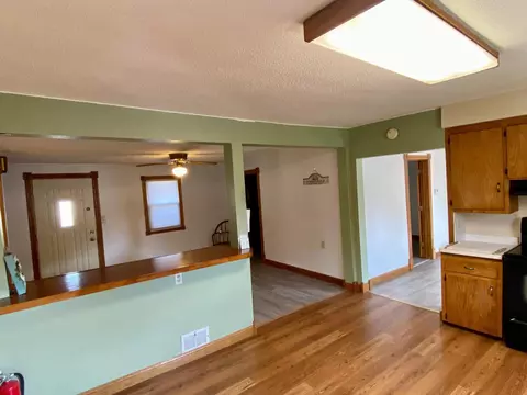 219 Lowell St E, Le Roy, MN 55951 photo 11