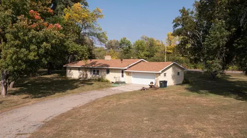 1504 E Mount Faith Ave, Fergus Falls, MN 56537