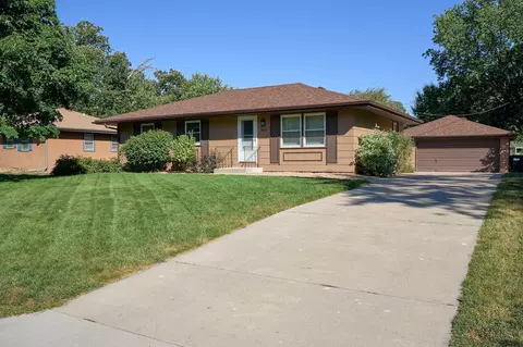 4813 104th Ave NE, Circle Pines, MN 55014
