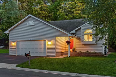 4711 Manchester Rd, Mound, MN 55364