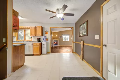 122 Brand Ave, Faribault, MN 55021 photo 17