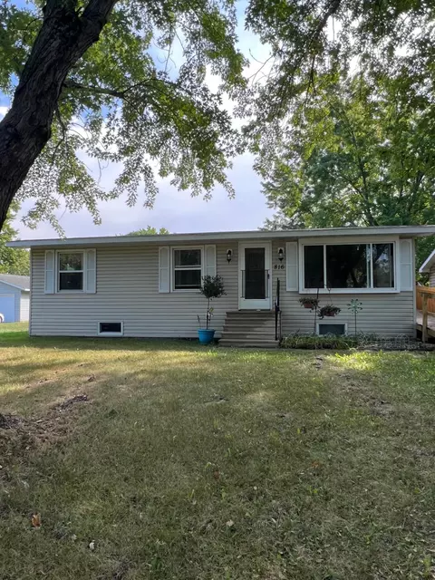 816 3rd Ave S, Waite Park, MN 56387