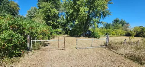 5671 320th Ave, Alton Twp, MN 56093