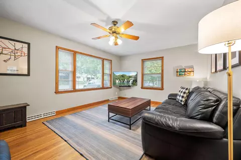 533 Birch St, River Falls, WI 54022 photo 4
