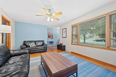 533 Birch St, River Falls, WI 54022 photo 5