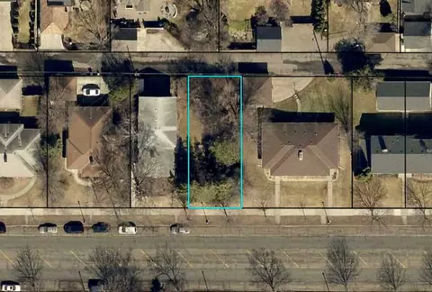 1743 Ford Pkwy, Saint Paul, MN 55116