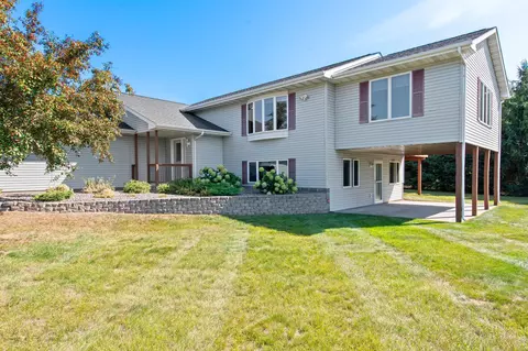 2464 82nd Ave, Osceola, WI 54020
