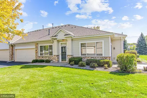 2050 Stahlke Way, Chaska, MN 55318