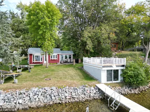 14185 68th St NW, Annandale, MN 55302