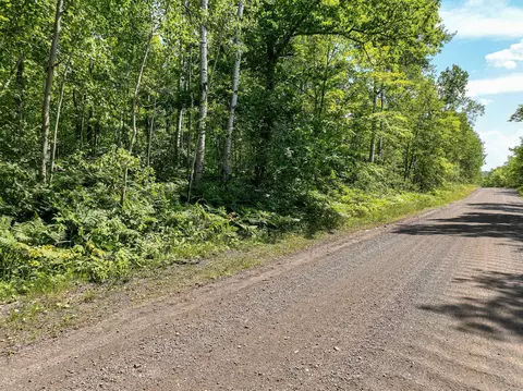 25 Xa Vermilion Rd, Duluth, MN 55804