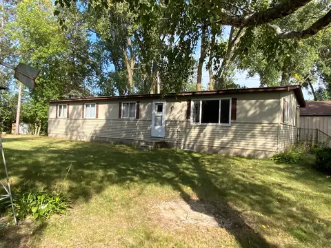 61218 Mn Hwy 55, Eden Valley, MN 55329