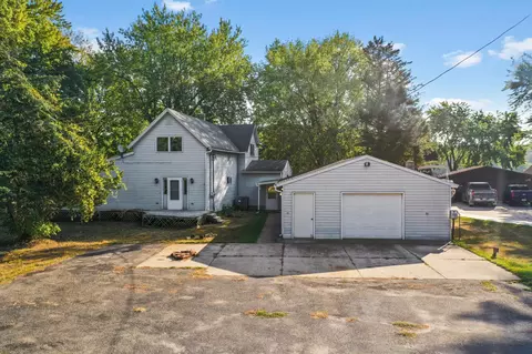 24 Blakely Ct NW, Oronoco, MN 55960