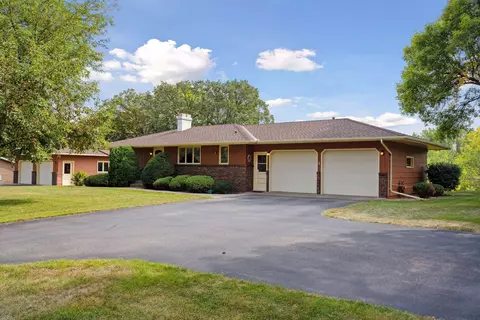 13240 Riverview Dr NW, Elk River, MN 55330