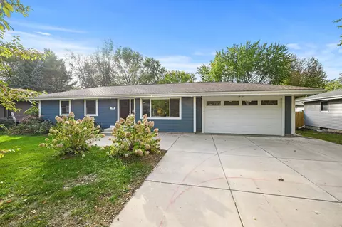 4724 105th Ln NE, Circle Pines, MN 55014