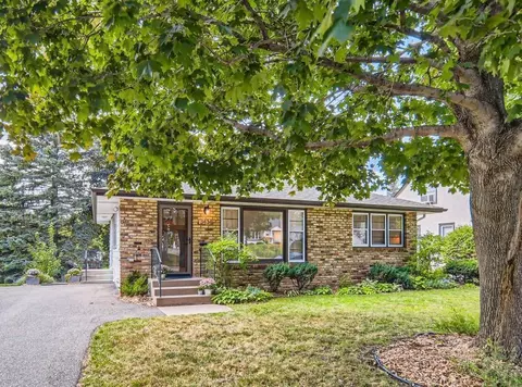 3434 Mckinley St NE, Minneapolis, MN 55418