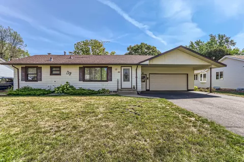 141 Oakwood Rd, Apple Valley, MN 55124