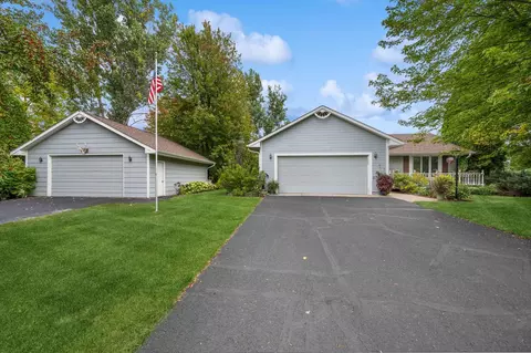 17563 Cleveland St NW, Elk River, MN 55330
