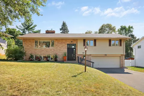 1160 Lincoln Ter, Columbia Heights, MN 55421