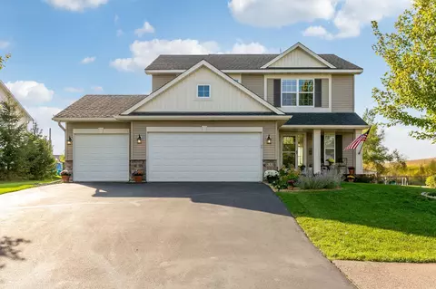 833 8th Ave NE, Lonsdale, MN 55046
