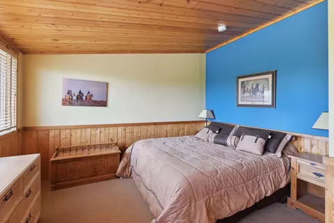 Bedroom - 7645 Turner Rd, Independence, MN 55359 photo 3 of 3