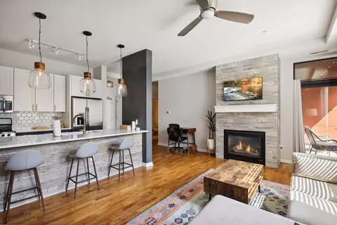 4730 Park Commons Dr #121, Saint Louis Park, MN 55416