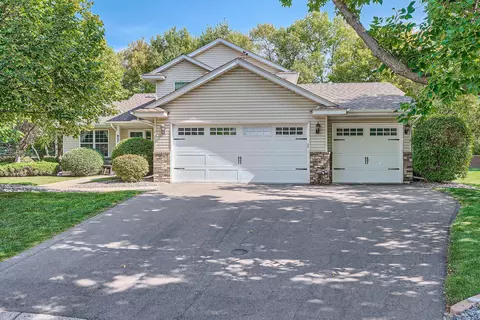 837 Quail Run, Waconia, MN 55387