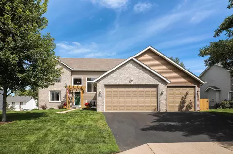 3512 Village Way, Hastings, MN 55033