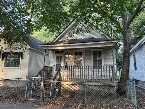 855 Marion St, Saint Paul, MN 55117