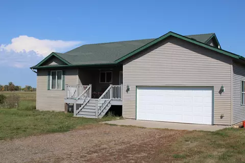 10068 210th St, Milaca, MN 56353 photo 3