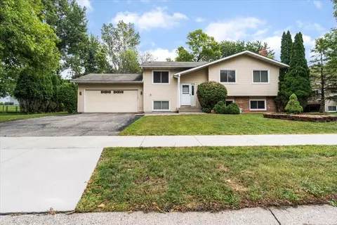 6681 W 168th Ave, Eden Prairie, MN 55346