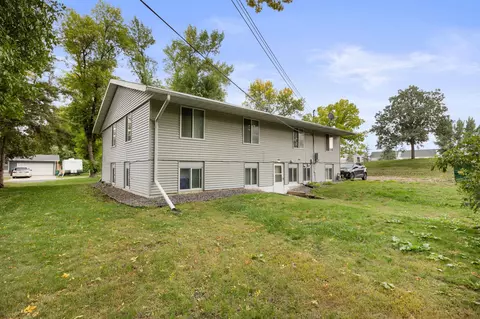 511 Maple St, Dassel, MN 55325 photo 2