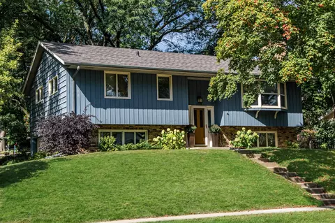 2505 4th Ave NW, Rochester, MN 55901