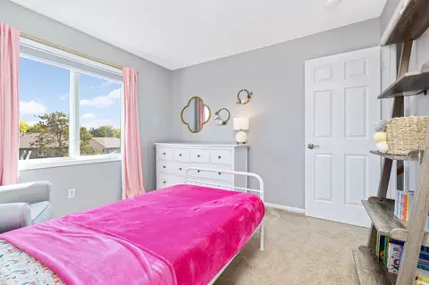 1743 Karis Way, Eagan, MN 55122 photo 23