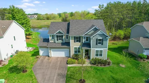 8620 Crismon Way, Inver Grove Heights, MN 55076