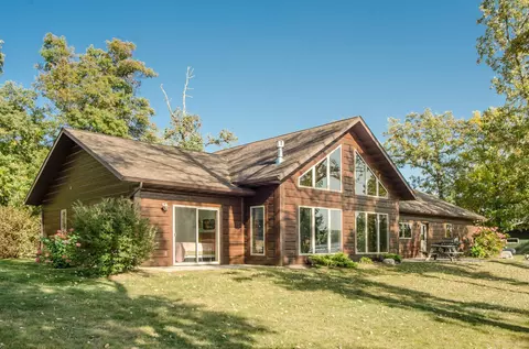 9243 Odin Trl NW, Walker, MN 56484