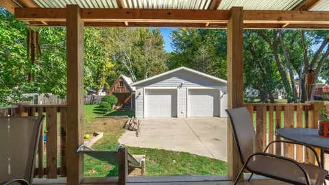 409 14th St SE, Willmar, MN 56201 photo 32
