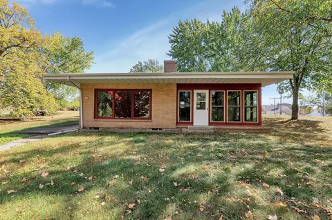 245 4th Ave NW, Milaca, MN 56353
