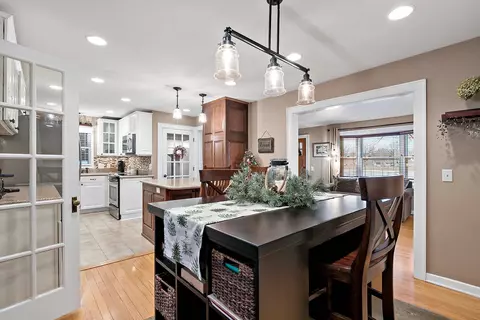 709 16th St W, Hastings, MN 55033
