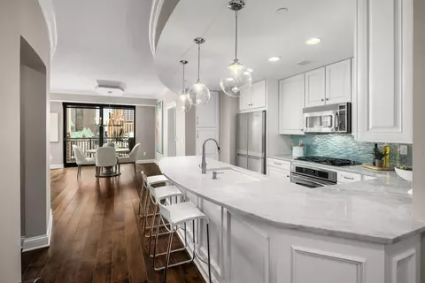 100 3rd Ave S #1407, Minneapolis, MN 55401