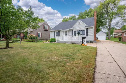 816 S Hampton St, Fairmont, MN 56031