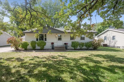 1136 Park St, Anoka, MN 55303