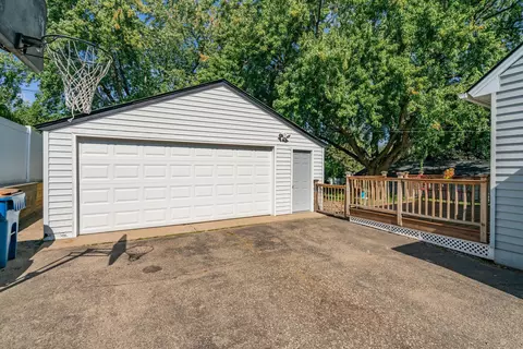 103 Downs Ave, Maplewood, MN 55117 photo 21