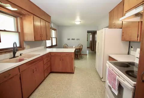 808 14th Ave SW, Willmar, MN 56201 photo 8