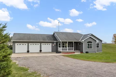 30950 724th Ave, Kingston, MN 55325