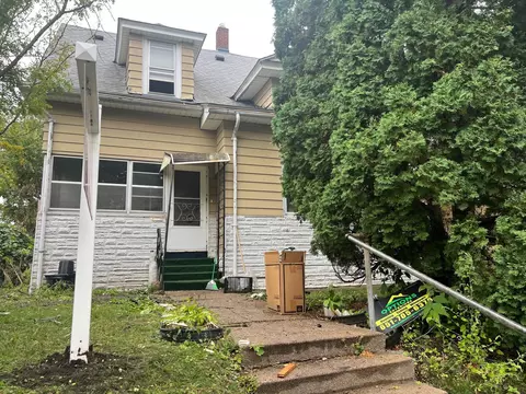 950 Carroll Ave, Saint Paul, MN 55104