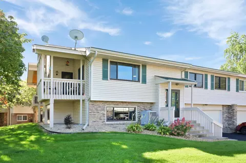 11863 Vintage St NW, Coon Rapids, MN 55433