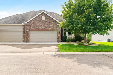 11335 Hillcrest Dr N, Champlin, MN 55316