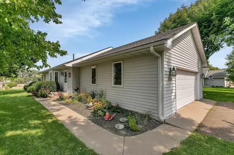 11514 53rd St NE, Albertville, MN 55301
