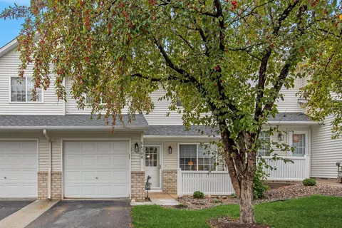 8630 Quarry Ridge Ln #H, Woodbury, MN 55125